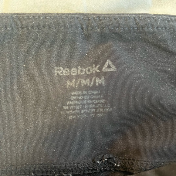 REEBOK ATHLETIC LEGGINGS - Picture 3 of 4
